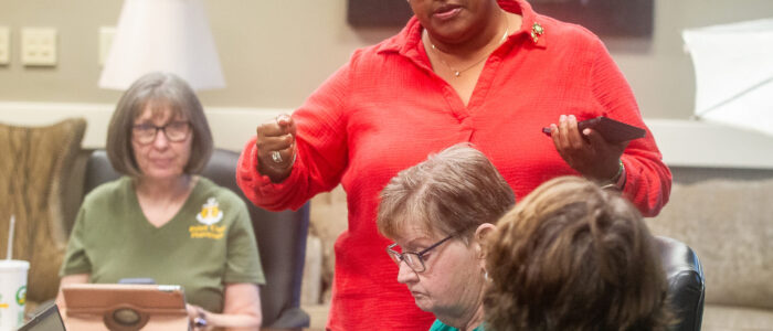 Members of the Florence Pilot Club converse.